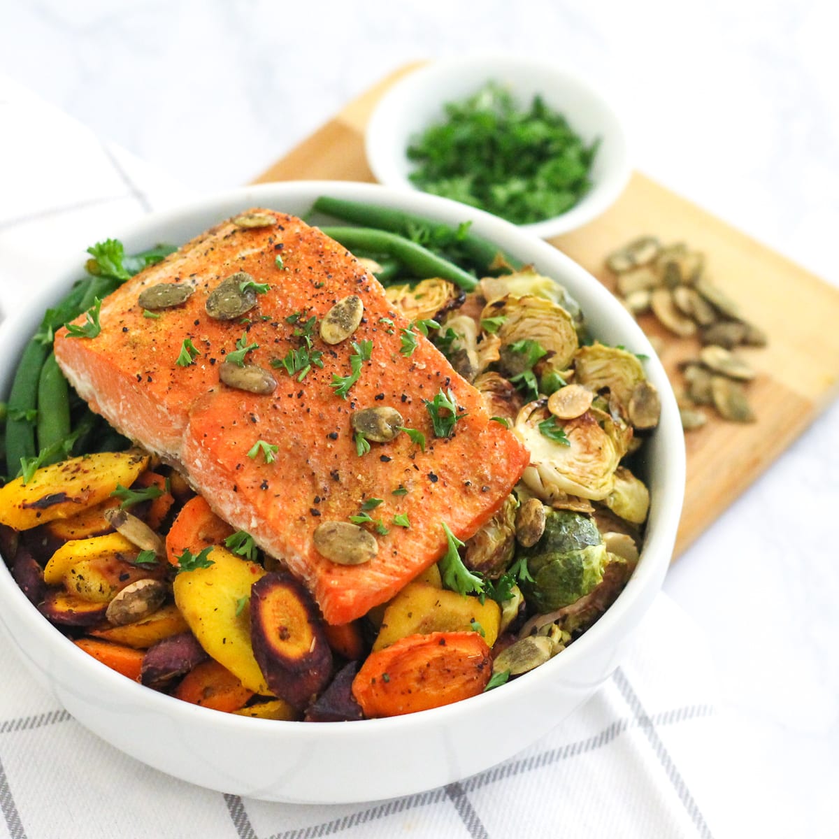 Sheet Pan Salmon and Herb Roasted Vegetables | Paleo, pescetarian and Whole30 friendly, this high-protein, easy dinner is one you'll want on standby | My Fresh Perspective | #pescetarian #paleo #whole30 #whole30recipes #antiinflammatory